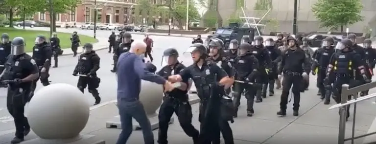 Police Officers Everywhere are Quitting